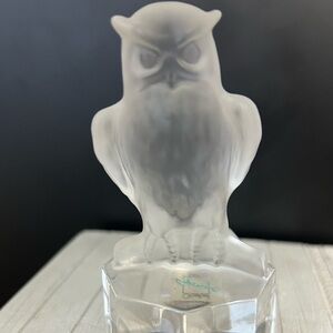 Vintage 1985 Goebel White Frosted Crystal Glass Owl Bird Figurine, 4" Tall